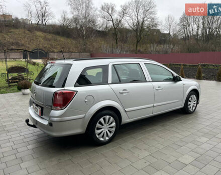 Серый Опель Астра, объемом двигателя 1.6 л и пробегом 198 тыс. км за 4450 $, фото 6 на Automoto.ua