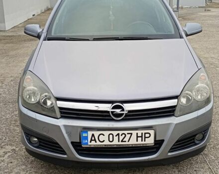 Серый Опель Астра, объемом двигателя 1.6 л и пробегом 287 тыс. км за 3900 $, фото 3 на Automoto.ua