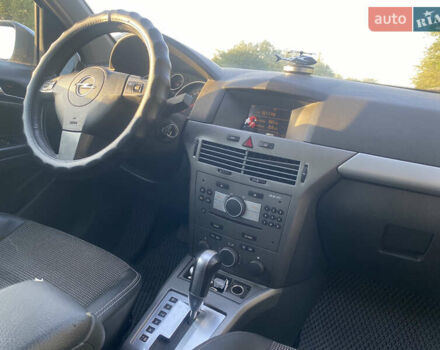 Сірий Опель Астра, об'ємом двигуна 1.91 л та пробігом 340 тис. км за 5600 $, фото 9 на Automoto.ua