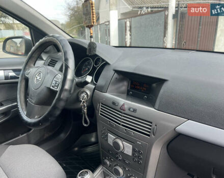 Опель Астра 2006 в Тернополе на Automoto.ua Серый Опель Астра, объемом двигателя 1.2 л и пробегом 300 тыс. км за 3999 $, фото 55 на Automoto.ua