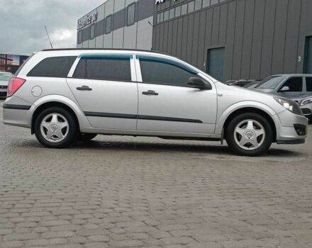 Серый Опель Астра, объемом двигателя 1.3 л и пробегом 250 тыс. км за 4840 $, фото 4 на Automoto.ua