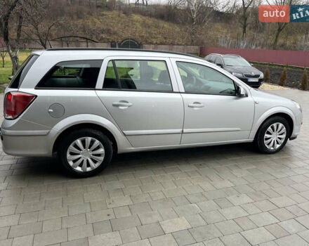 Серый Опель Астра, объемом двигателя 1.6 л и пробегом 198 тыс. км за 4450 $, фото 5 на Automoto.ua