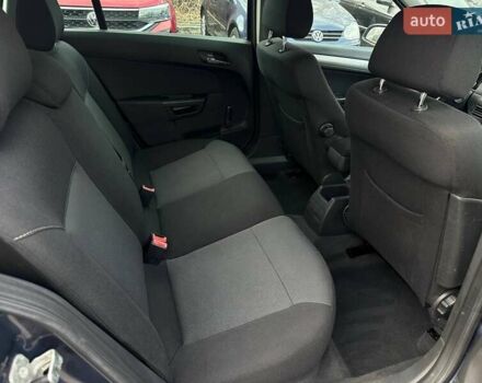 Серый Опель Астра, объемом двигателя 1.6 л и пробегом 126 тыс. км за 5450 $, фото 8 на Automoto.ua