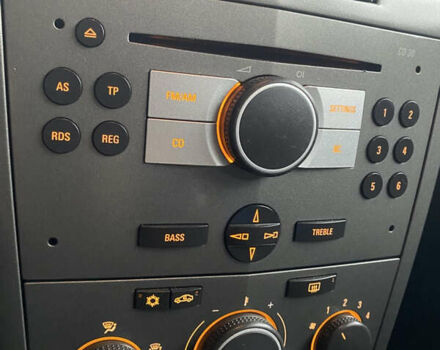 Сірий Опель Астра, об'ємом двигуна 1.6 л та пробігом 180 тис. км за 4450 $, фото 24 на Automoto.ua