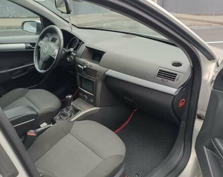 Сірий Опель Астра, об'ємом двигуна 1.91 л та пробігом 320 тис. км за 4550 $, фото 8 на Automoto.ua