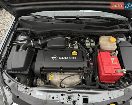 Серый Опель Астра, объемом двигателя 1.6 л и пробегом 310 тыс. км за 5000 $, фото 29 на Automoto.ua