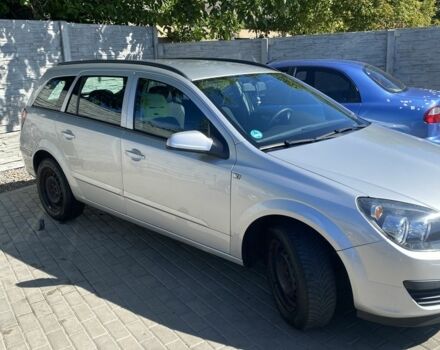 Сірий Опель Астра, об'ємом двигуна 1.4 л та пробігом 288 тис. км за 5200 $, фото 4 на Automoto.ua