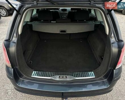 Серый Опель Астра, объемом двигателя 1.6 л и пробегом 126 тыс. км за 5450 $, фото 15 на Automoto.ua