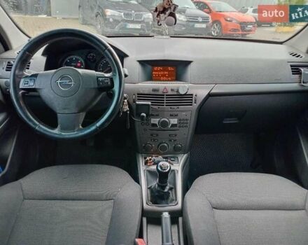 Сірий Опель Астра, об'ємом двигуна 1.3 л та пробігом 250 тис. км за 5190 $, фото 27 на Automoto.ua