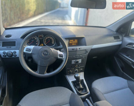 Сірий Опель Астра, об'ємом двигуна 1.25 л та пробігом 275 тис. км за 5300 $, фото 16 на Automoto.ua