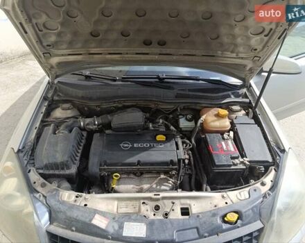 Серый Опель Астра, объемом двигателя 1.6 л и пробегом 340 тыс. км за 4300 $, фото 10 на Automoto.ua