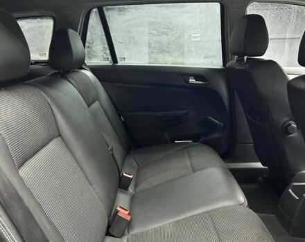 Серый Опель Астра, объемом двигателя 1.6 л и пробегом 249 тыс. км за 5700 $, фото 13 на Automoto.ua