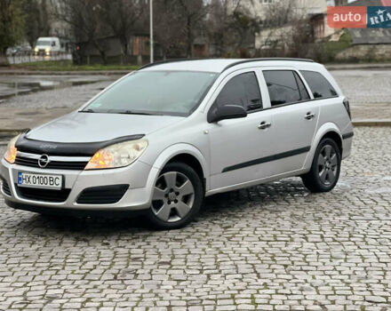 Серый Опель Астра, объемом двигателя 1.91 л и пробегом 349 тыс. км за 4600 $, фото 1 на Automoto.ua