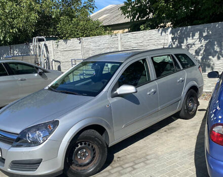 Серый Опель Астра, объемом двигателя 1.4 л и пробегом 280 тыс. км за 4900 $, фото 4 на Automoto.ua