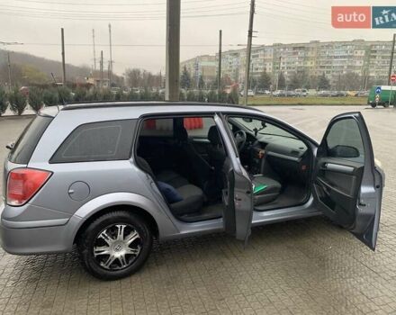 Серый Опель Астра, объемом двигателя 1.6 л и пробегом 234 тыс. км за 4900 $, фото 4 на Automoto.ua