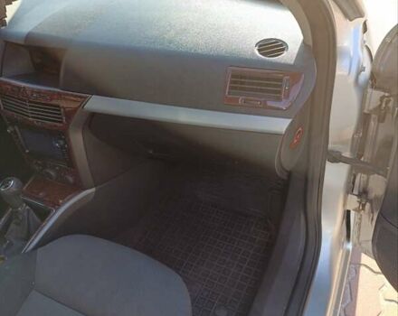 Серый Опель Астра, объемом двигателя 1.4 л и пробегом 311 тыс. км за 4500 $, фото 1 на Automoto.ua