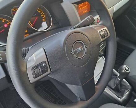Сірий Опель Астра, об'ємом двигуна 1.6 л та пробігом 147 тис. км за 6500 $, фото 34 на Automoto.ua