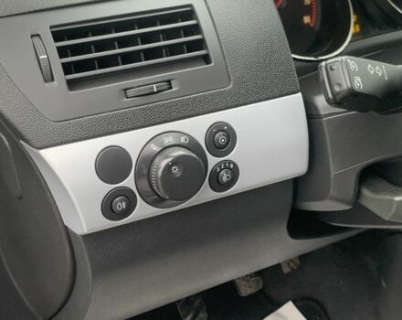 Сірий Опель Астра, об'ємом двигуна 1.6 л та пробігом 195 тис. км за 4790 $, фото 15 на Automoto.ua