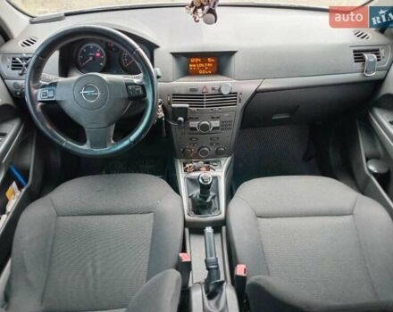 Сірий Опель Астра, об'ємом двигуна 1.3 л та пробігом 250 тис. км за 5190 $, фото 26 на Automoto.ua