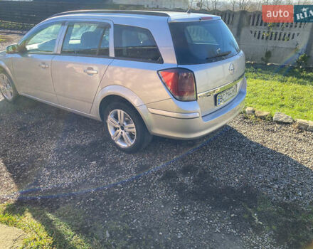 Серый Опель Астра, объемом двигателя 1.3 л и пробегом 385 тыс. км за 4500 $, фото 6 на Automoto.ua