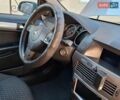 Серый Опель Астра, объемом двигателя 1.6 л и пробегом 280 тыс. км за 4550 $, фото 18 на Automoto.ua