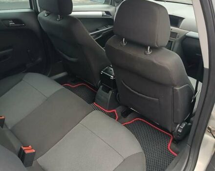 Сірий Опель Астра, об'ємом двигуна 1.91 л та пробігом 320 тис. км за 4550 $, фото 7 на Automoto.ua