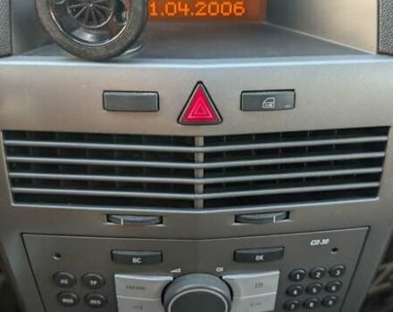 Опель Астра 2006 в Житомире на Automoto.ua Серый Опель Астра, объемом двигателя 1.6 л и пробегом 279 тыс. км за 4900 $, фото 33 на Automoto.ua