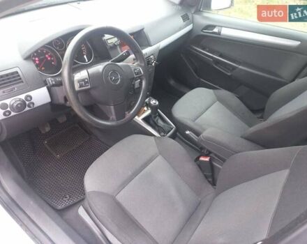 Серый Опель Астра, объемом двигателя 1.6 л и пробегом 227 тыс. км за 4600 $, фото 11 на Automoto.ua