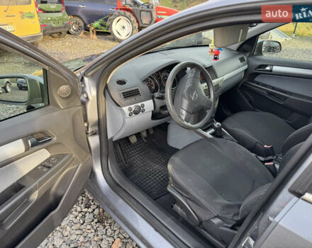 Сірий Опель Астра, об'ємом двигуна 1.69 л та пробігом 266 тис. км за 4500 $, фото 10 на Automoto.ua