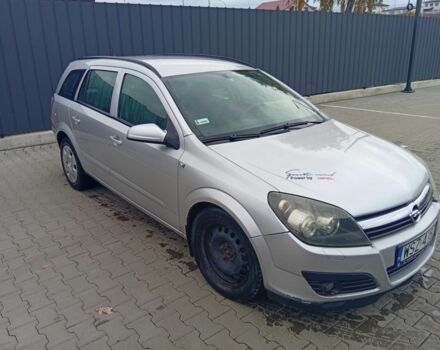Серый Опель Астра, объемом двигателя 1.7 л и пробегом 273 тыс. км за 2048 $, фото 1 на Automoto.ua