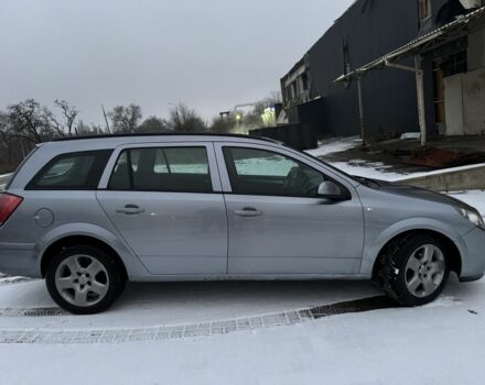 Серый Опель Астра, объемом двигателя 1.7 л и пробегом 370 тыс. км за 2819 $, фото 7 на Automoto.ua