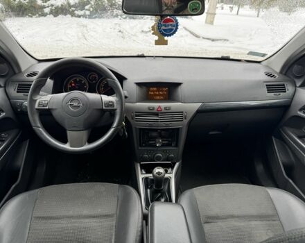 Сірий Опель Астра, об'ємом двигуна 1.7 л та пробігом 323 тис. км за 2631 $, фото 9 на Automoto.ua