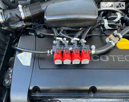Серый Опель Астра, объемом двигателя 1.6 л и пробегом 220 тыс. км за 5399 $, фото 1 на Automoto.ua