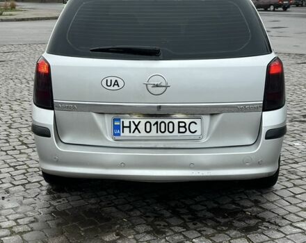 Серый Опель Астра, объемом двигателя 1.9 л и пробегом 349 тыс. км за 4600 $, фото 3 на Automoto.ua