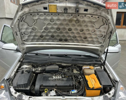 Серый Опель Астра, объемом двигателя 1.6 л и пробегом 198 тыс. км за 4450 $, фото 26 на Automoto.ua