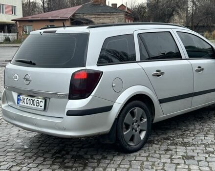 Серый Опель Астра, объемом двигателя 1.9 л и пробегом 349 тыс. км за 4600 $, фото 7 на Automoto.ua