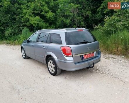 Серый Опель Астра, объемом двигателя 1.6 л и пробегом 206 тыс. км за 5400 $, фото 22 на Automoto.ua