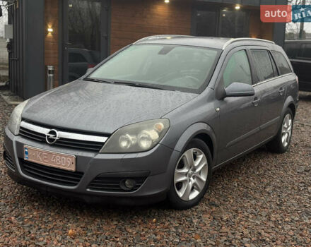 Серый Опель Астра, объемом двигателя 1.6 л и пробегом 271 тыс. км за 3999 $, фото 8 на Automoto.ua