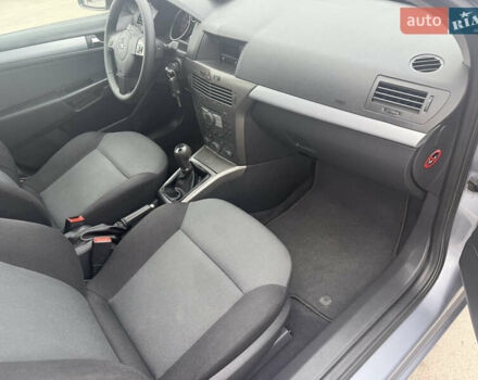 Сірий Опель Астра, об'ємом двигуна 1.6 л та пробігом 198 тис. км за 5200 $, фото 9 на Automoto.ua