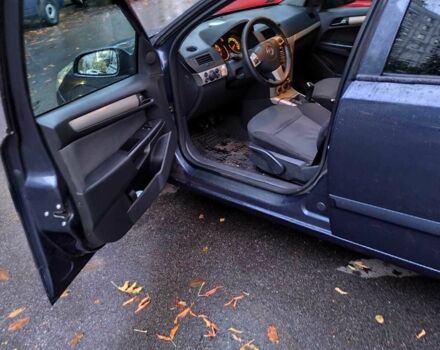 Опель Астра 2007 в Запорожье на Automoto.ua Серый Опель Астра, объемом двигателя 1.9 л и пробегом 365 тыс. км за 2399 $, фото 6 на Automoto.ua