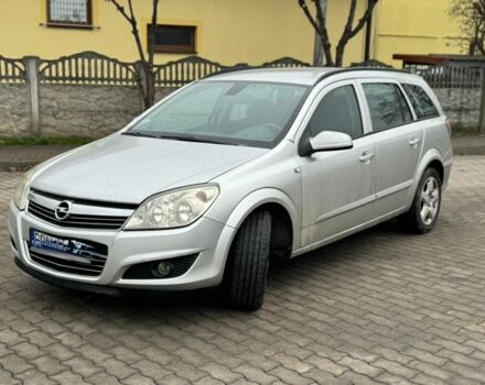 Серый Опель Астра, объемом двигателя 1.9 л и пробегом 300 тыс. км за 2500 $, фото 5 на Automoto.ua