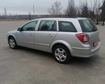 Серый Опель Астра, объемом двигателя 1.6 л и пробегом 226 тыс. км за 5400 $, фото 3 на Automoto.ua