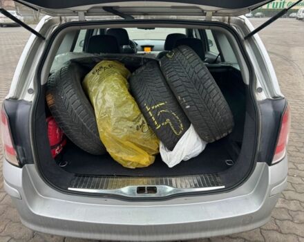 Серый Опель Астра, объемом двигателя 1.9 л и пробегом 300 тыс. км за 2500 $, фото 12 на Automoto.ua