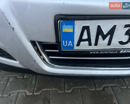 Серый Опель Астра, объемом двигателя 1.7 л и пробегом 301 тыс. км за 5100 $, фото 5 на Automoto.ua