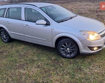 Серый Опель Астра, объемом двигателя 1.6 л и пробегом 239 тыс. км за 5200 $, фото 2 на Automoto.ua