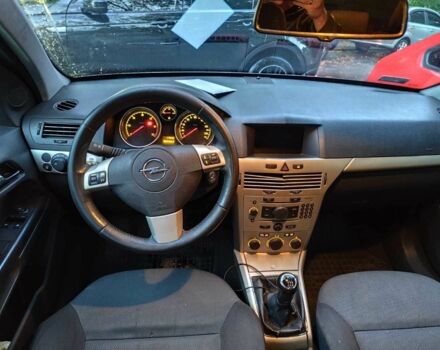 Опель Астра 2007 в Запорожье на Automoto.ua Серый Опель Астра, объемом двигателя 1.9 л и пробегом 365 тыс. км за 2399 $, фото 9 на Automoto.ua