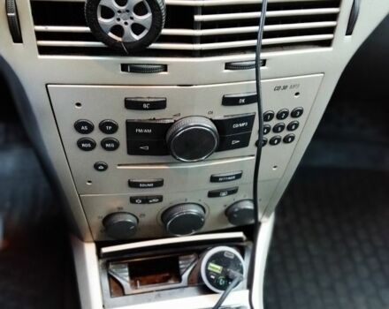 Серый Опель Астра, объемом двигателя 0 л и пробегом 310 тыс. км за 4000 $, фото 3 на Automoto.ua