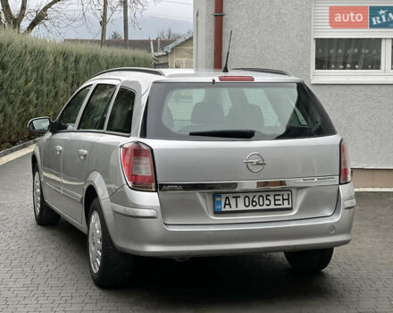 Серый Опель Астра, объемом двигателя 1.36 л и пробегом 270 тыс. км за 3900 $, фото 31 на Automoto.ua