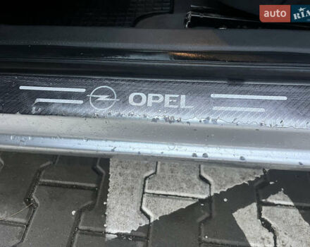 Серый Опель Астра, объемом двигателя 1.7 л и пробегом 301 тыс. км за 5100 $, фото 4 на Automoto.ua