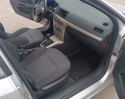 Сірий Опель Астра, об'ємом двигуна 1.6 л та пробігом 226 тис. км за 5400 $, фото 11 на Automoto.ua